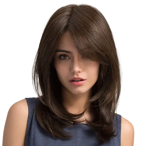 افضل باروكة شعر طبيعي بني متوسط لامع، قَصة لوب ذات طبقات ناعمة، وغرة جانبية 14 انش كثافة طبيعية